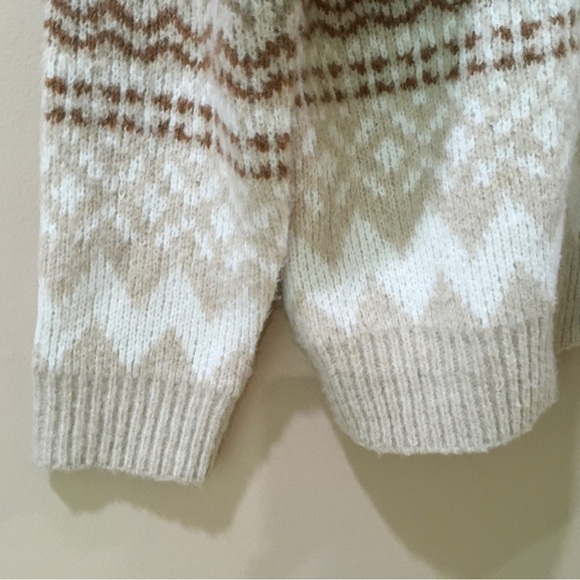 Cupcakes and Cashmere Soft &Cozy knit sweater Cardigan Fair Isle Tan Cream - Picture 6 of 6